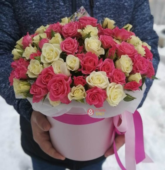 Композиция «Алла» в шяпной коробке заказать за 6 908 руб. с доставкой